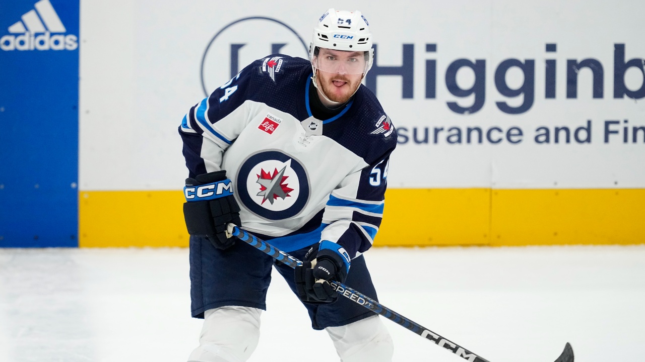 Dylan Samberg signs three-year, $17.25-million extension with Jets